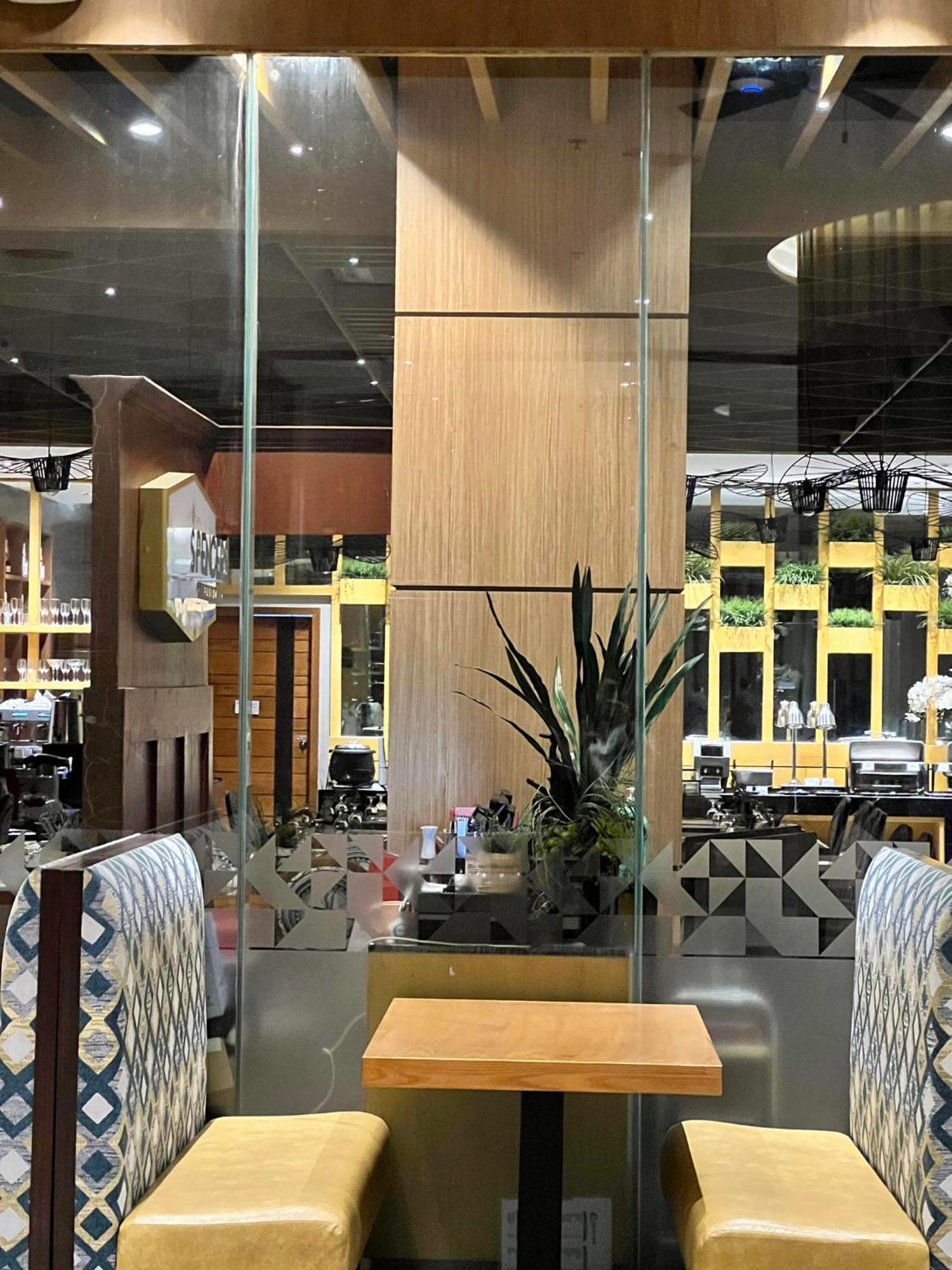 克拉克新城贝斯特韦斯特酒店 安吉利斯 外观 照片