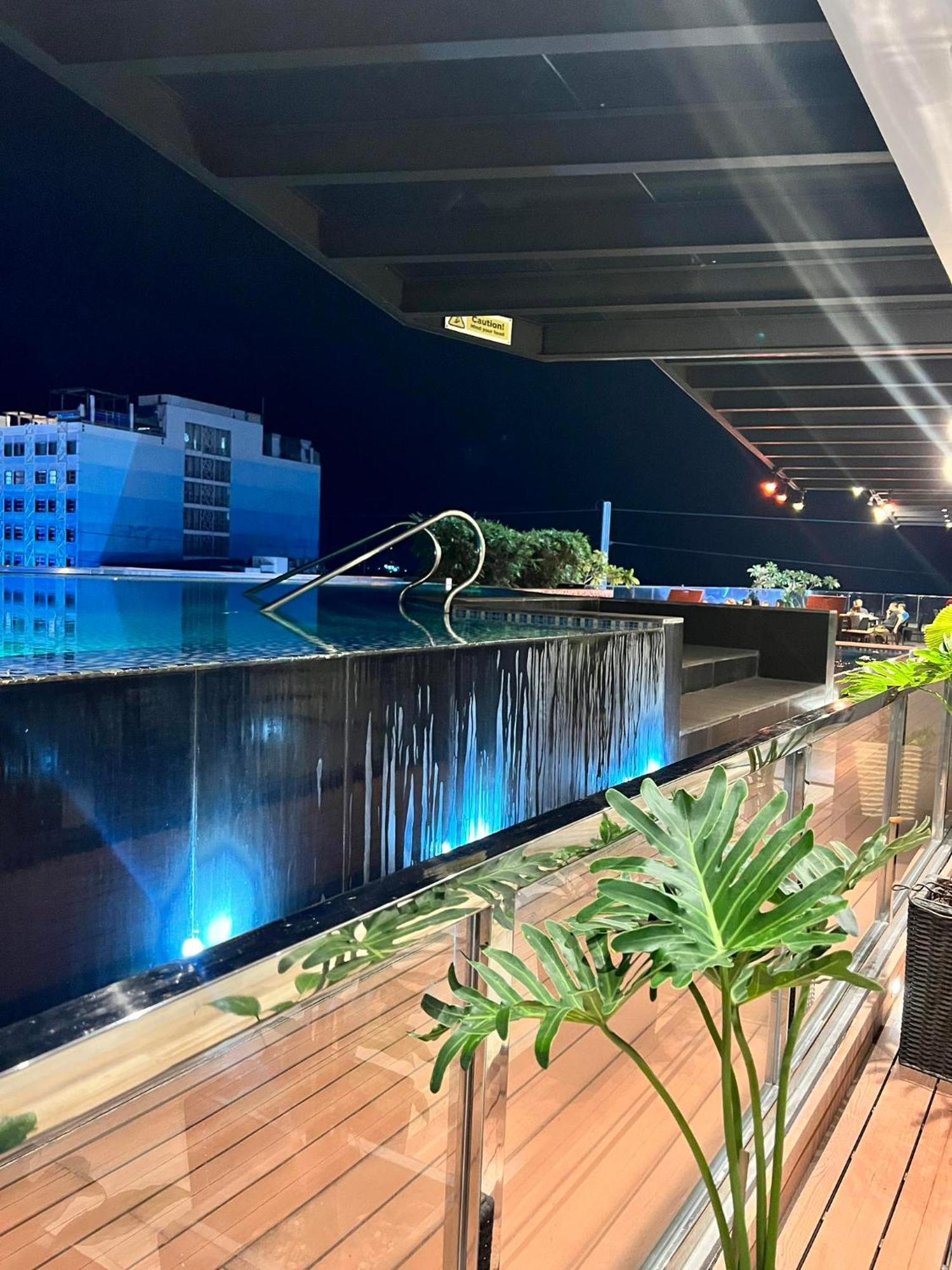 克拉克新城贝斯特韦斯特酒店 安吉利斯 外观 照片